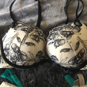 36C Victoria secret bras